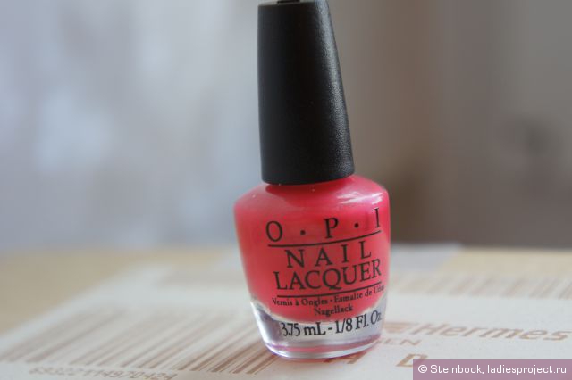 Лак для ногтей из серии Couture de Minnie (оттенок № NLM56A Definite Moust Have) от OPI фото 2