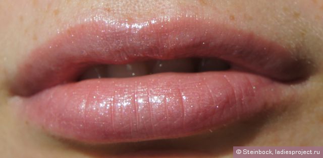 Цветной бальзам для губ Pure Shine Color Lip Balm (оттенок № 080 Sheers) от Catrice фото 8 Цветной бальзам для губ Pure Shine Color Lip Balm (оттенок № 080 Sheers) от Catrice фото 8