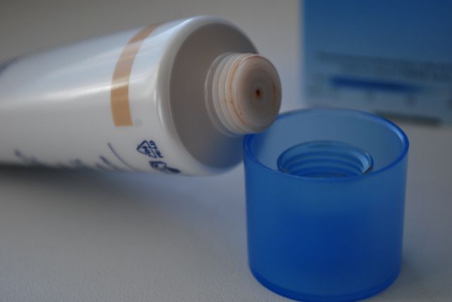 Увлажняющий крем для лица с тонирующим эффектом SPF 6 Arctic Aqua от Lumene фото 3