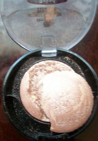 Запеченные тени для век "Baked Eyeshadow" от Fennel фото 4