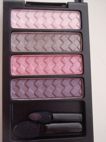Квартет устойчивых теней для век Colorstay 12 Hour от Revlon фото 1