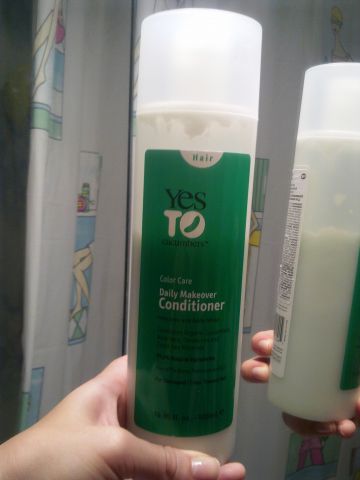 Огуречный кондиционер для волос от YES to cucumbers фото 2