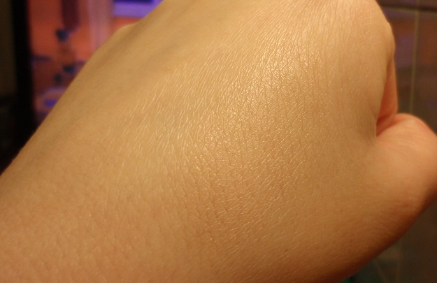 Светоотражающее маскирующее средство TOUCH OF RADIANCE HIGHLIGHTER от Lumene фото 9