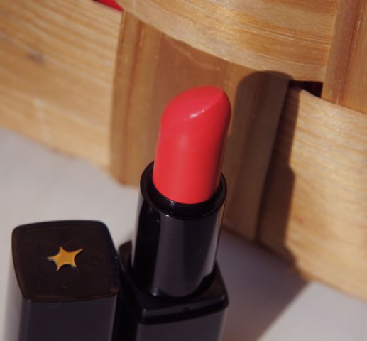 Увлажняющая атласная помада для губ Rouge Letoile (оттенок № 107) от Л'Этуаль фото 3