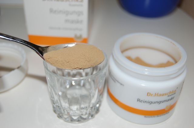 Очищающая маска для лица от Dr.Hauschka фото 3
