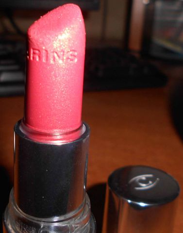 Губная помада Joli Rouge Brilliant (оттенок 02) от Clarins фото 5
