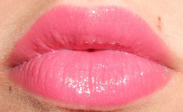 Блеск для губ Idyllic Rich Creamy Color Gloss (255) от Ga-De фото 14 Блеск для губ Idyllic Rich Creamy Color Gloss (255) от Ga-De фото 14