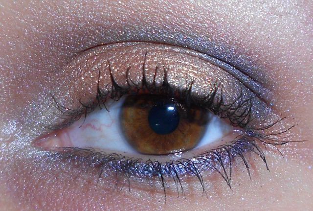 Палетка теней для век Storm I Divine от Sleek MakeUP фото 32