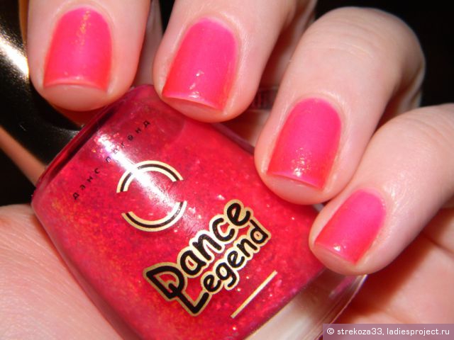 Лак для ногтей из коллекции "Candy Flakes" (оттенок № 609 Lollypop) от Dance Legend фото 5