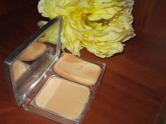 Моделирующая компактная пудра Diorskin Nude от Dior (реплика) фото 3