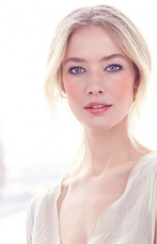 Весенняя коллекция макияжа Opalescence Spring 2014 Collection от Clarins фото 1 Весенняя коллекция макияжа Opalescence Spring 2014 Collection от Clarins фото 1