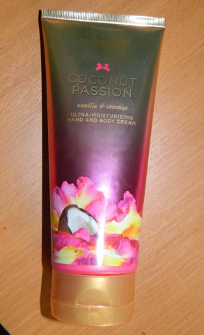 Крем для тела и рук Coconut Passion от Victoria's Secret фото 1