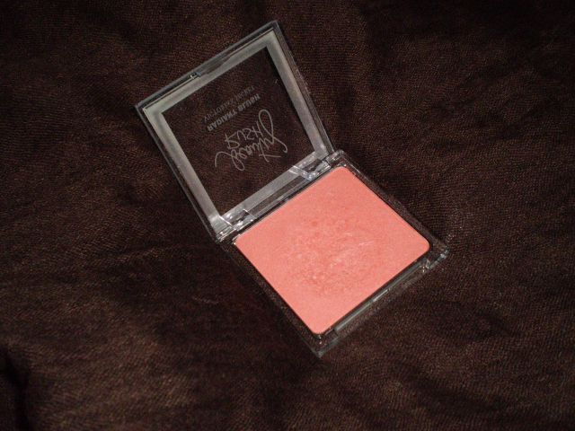 Румяна Beauty Rush (оттенок Fresh Love) от Victoria's Secret фото 2
