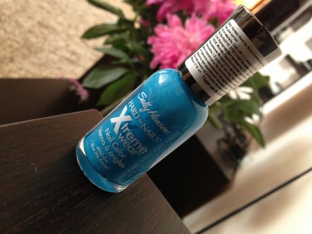 Лак для ногтей "Hard As Nails Xtreme Wear Nail Color" (оттенок № 130 Blue Me Away) от Sally Hansen фото 1 Лак для ногтей "Hard As Nails Xtreme Wear Nail Color" (оттенок № 130 Blue Me Away) от Sally Hansen фото 1