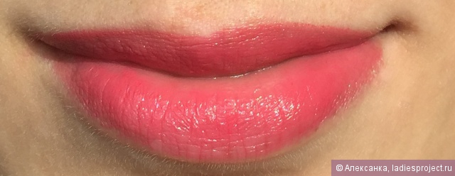 Питательная губная помада Rouge Eclat (оттенок № 04 Tropical Pink) от Clarins фото 10 Питательная губная помада Rouge Eclat (оттенок № 04 Tropical Pink) от Clarins фото 10