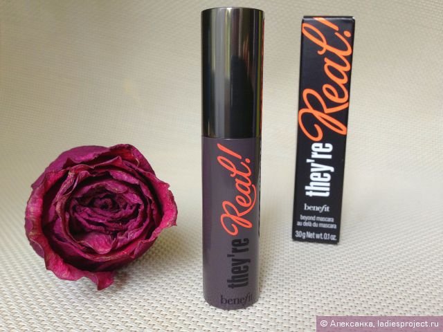 Тушь для ресниц They're real! от Benefit фото 2 Тушь для ресниц They're real! от Benefit фото 2