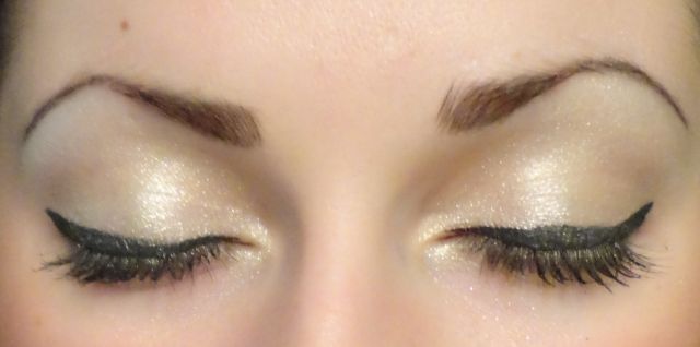 Тени для век Infaillible (оттенок № 02 Бежевая Комета) от L'Oreal фото 5 Тени для век Infaillible (оттенок № 02 Бежевая Комета) от L'Oreal фото 5