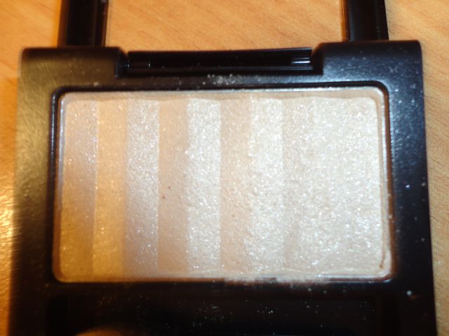 Тени для век Luxurious Color Perle Eyeshadow (оттенок Sunlit Sparkle) от Revlon фото 4