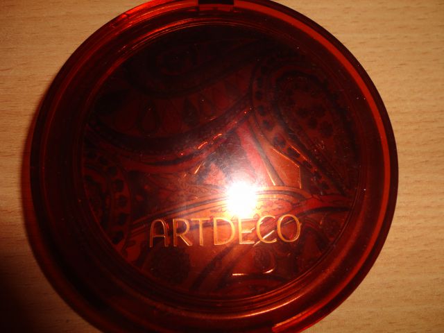Компактная бронзирующая пудра Bronzing Powder Compact (оттенок № 02) от Artdeco фото 2
